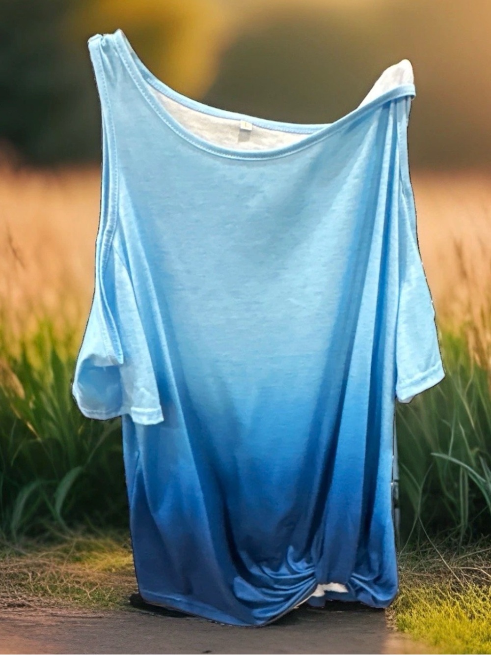 Casual Blue Ombre Cold-Shoulder Tee with Knot Hem